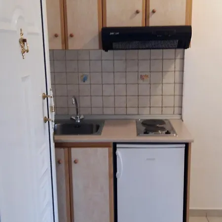 La Luna * Neos Marmaras