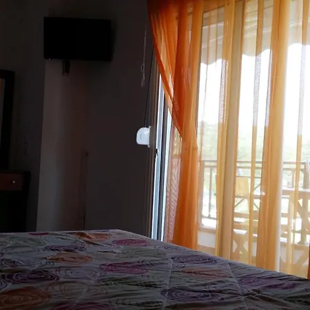 La Luna Apartament Neos Marmaras