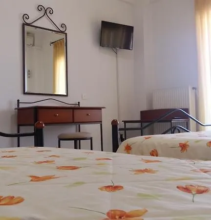 La Luna Неос-Мармарас